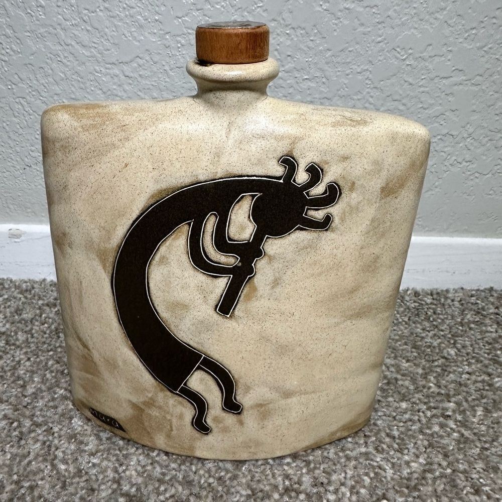 Mara Kokopelli Design Decanter Stoneware Handmade‎